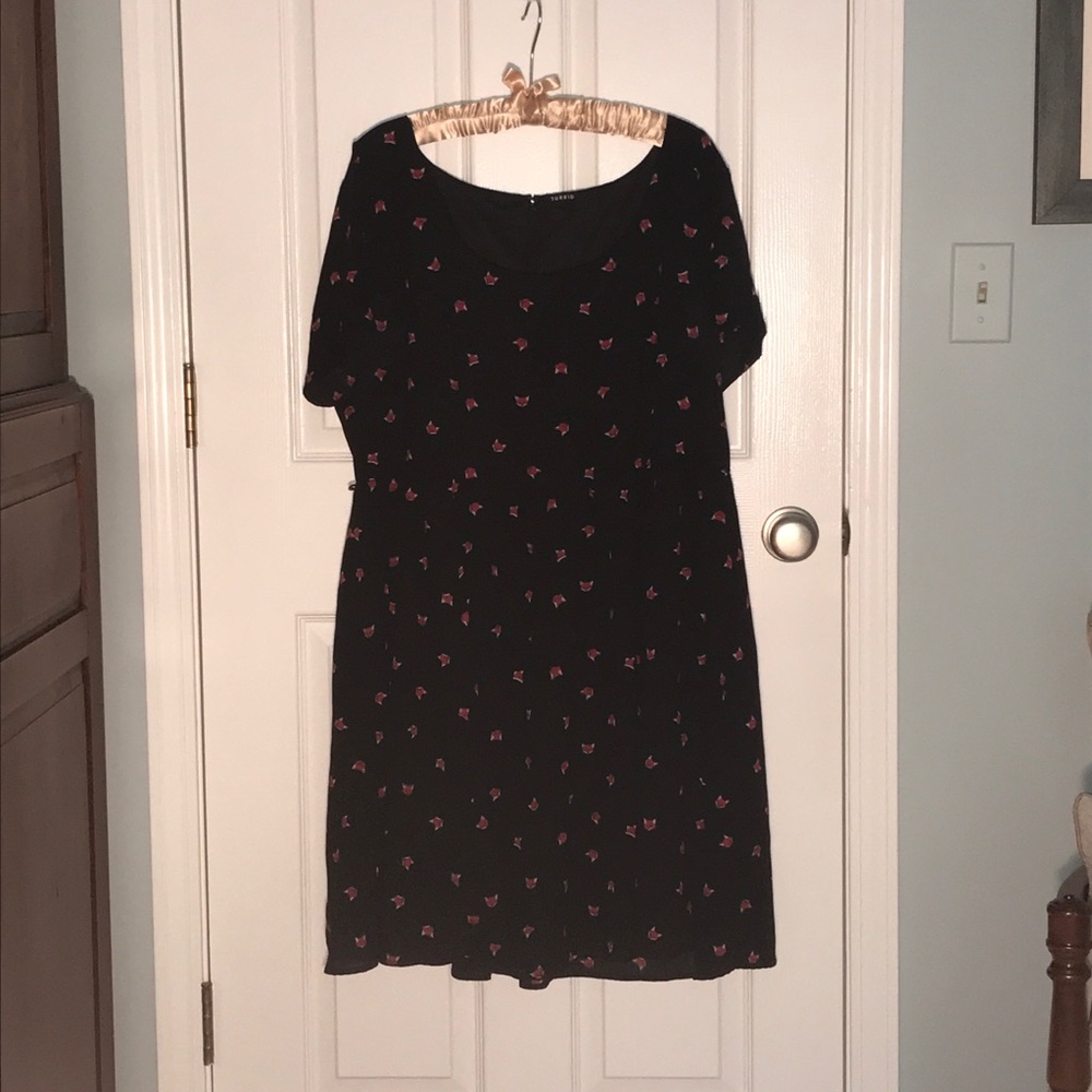 🦊 Torrid Red Fox Print Skater Dress 22